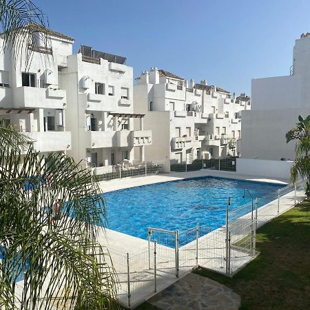Penthouse Seaview And Golf Valle Romano Естепона Екстериор снимка